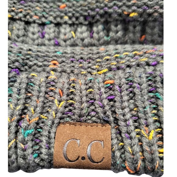 C.C Exclusives Soft Stretch Cable Knit Messy Bun Ponytail Beanie Hat Women's OS - Picture 6 of 7